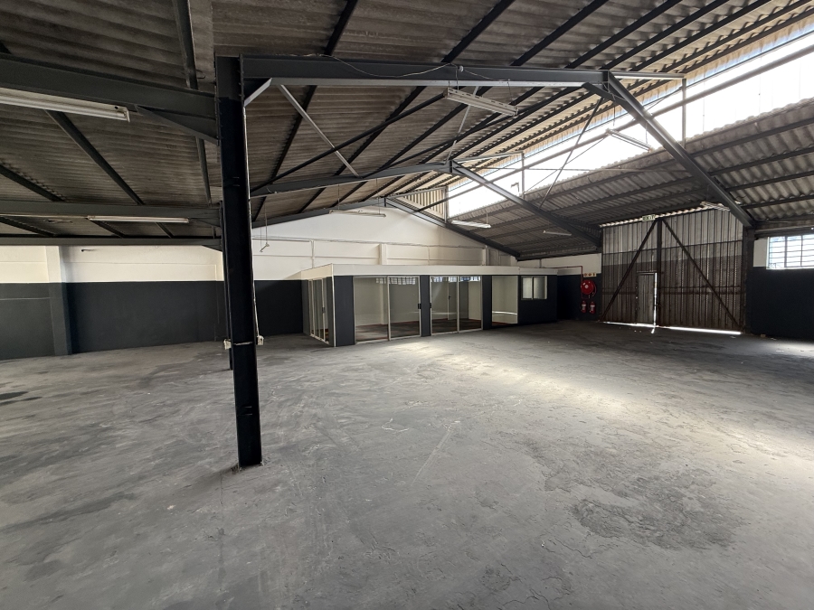 To Let commercial Property for Rent in Parow East Western Cape